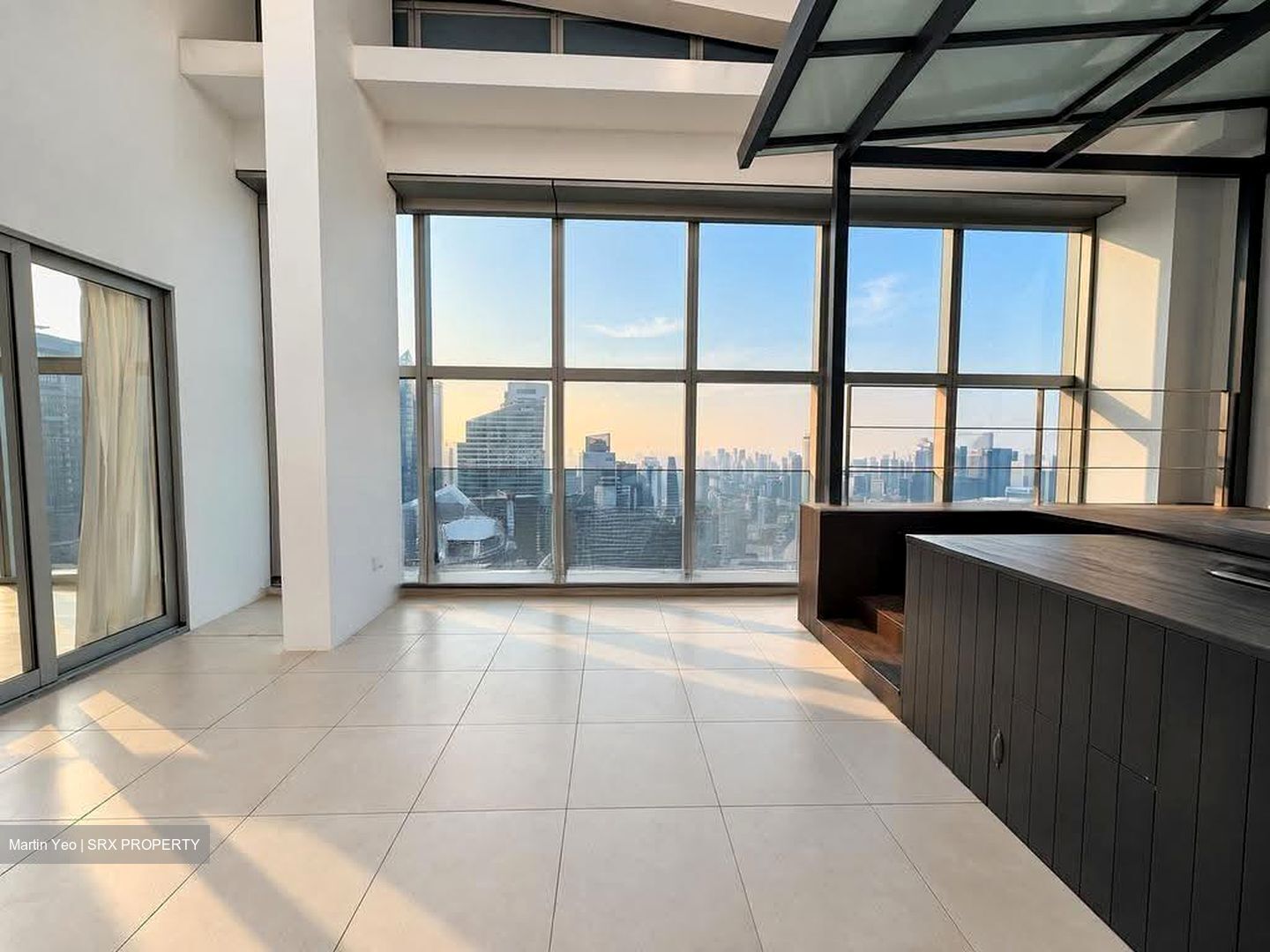Marina Bay Residences (D1), Condominium #636372261